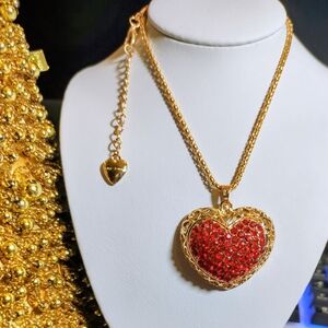 (NEW ITEM) Betsey Johnson Red Rhinestone Heart Necklace